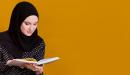 كيف تمسح المرأة رأسها في الوضوء