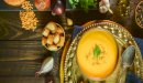 إليكِ طريقة عمل شوربة العدس الفلسطينية الأفضل على الإطلاق!