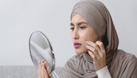 ما هي أسباب ظهور حبوب صغيرة في الوجه؟