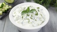 طريقة عمل سلطة الزبادي بدون مايونيز: شهية وخفيفة!