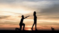 هل يحب الرجل المرأة التي تتجاهله؟
