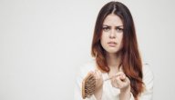 علاج تساقط الشعر والصلع عند النساء