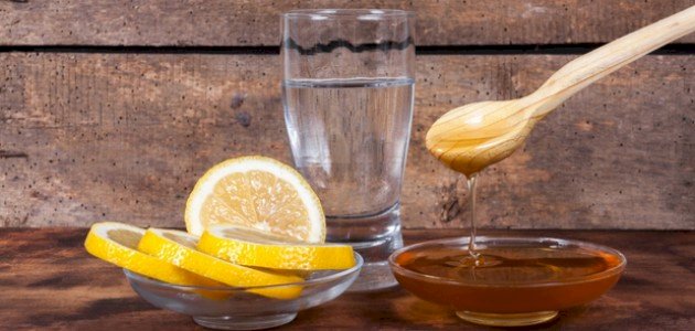 هل توجد فوائد للماء والعسل على الريق؟