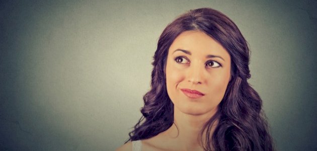 علامات الغيرة عند المراة