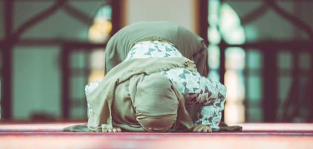 حكم الصلاة في غير اتجاه القبلة