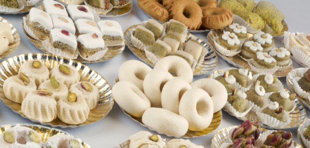 صنع الحلويات التونسية