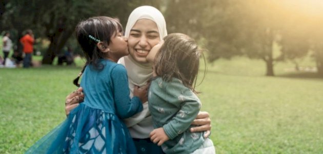 حكم تصوير الاطفال