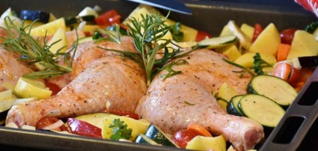 طريقة عمل صينية دجاج بالفرن مع الخضار