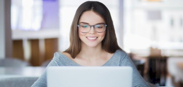 نظارات الحماية من شاشة الكمبيوتر