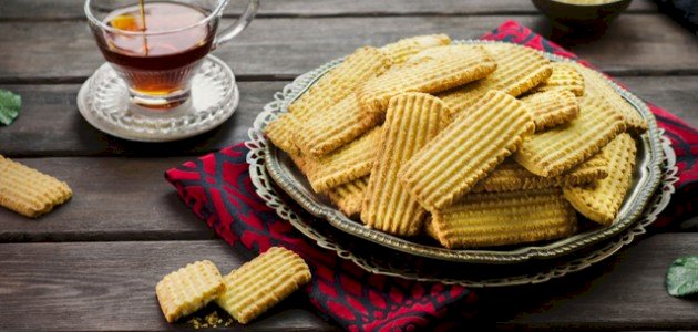 طريقة عمل بسكويت العيد