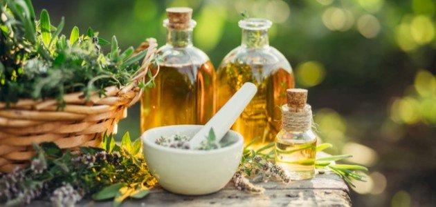 علاج تصبغات الجلد بالأعشاب