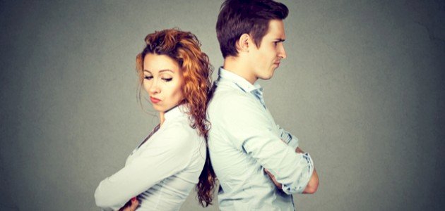 ما هي علامات كره الزوج لزوجته؟
