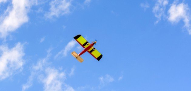 طريقة صنع طائرة لاسلكية