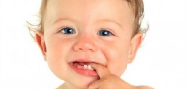 أسباب تأخر ظهور الأسنان عند الأطفال