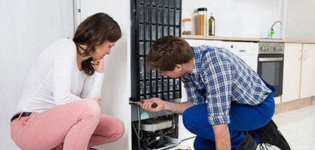 ما هي أسباب توقف الثلاجة عن العمل؟