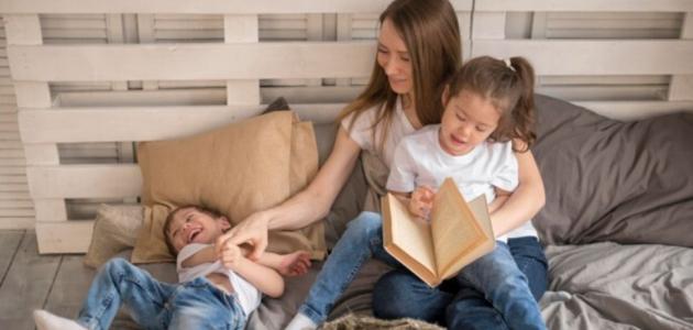 مشكلة تعلق الطفل الزائد بأمه