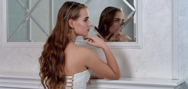 تسريحات لشعر منسدل للعروس