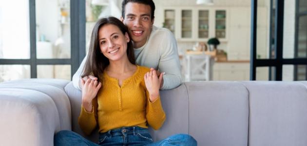 نصائح لك للتعامل مع زوجك الغامض