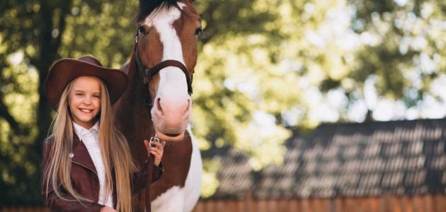 لهذه الأسباب علمي أطفالك ركوب الخيل