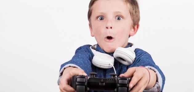 5 أخطاء قد تحول طفلك إلى مدمن ألعاب فيديو