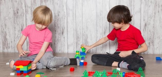 5 طرق لإفراغ طاقة طفلك الزائدة دون خروجك من المنزل
