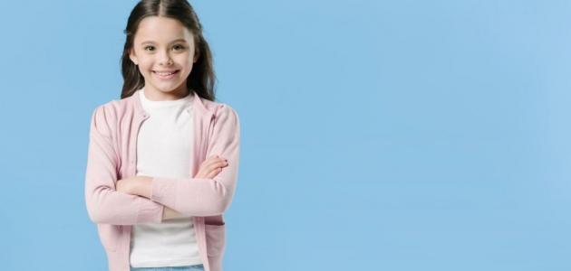 كيف تعلّمين طفلك فن الإلقاء أمام الناس؟