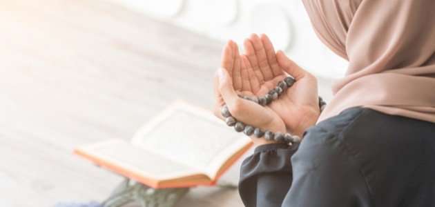 هل الدعاء لأبي المتوفي هو من البر؟