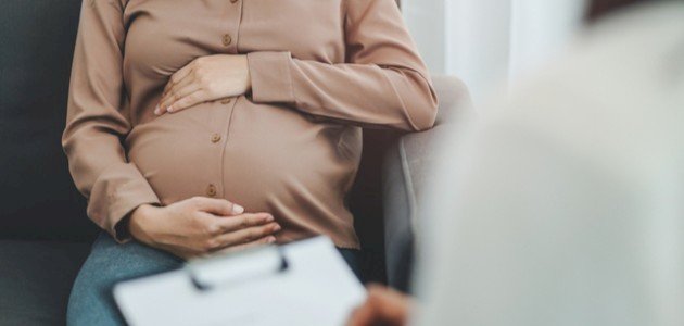 آثار الاكتئاب على الحامل: وهل يتأثر الجنين به؟