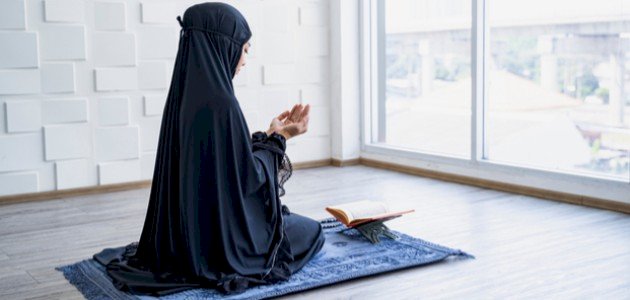 فوائد الأذكار بعد الصلاة: عليك قراءتها!