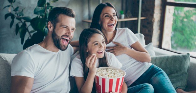 قصة فيلم علي بابا: الكثير من الضحك مع عائلتك!