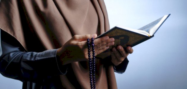 فوائد قراءة سورة البقرة 7 أيام للرزق: هل هي بدعة؟