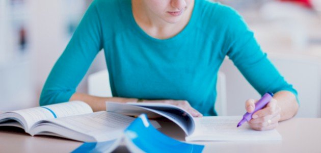 ابنك المراهق لا يحب الدراسة: كيف تتعاملين مع ذلك؟