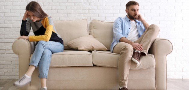 كيفية التعامل مع الرجل قليل الاهتمام: إليكِ أهم النصائح