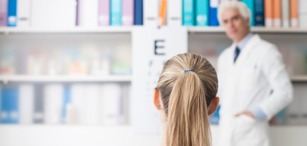 هل ضعف النظر المفاجئ خطير؟