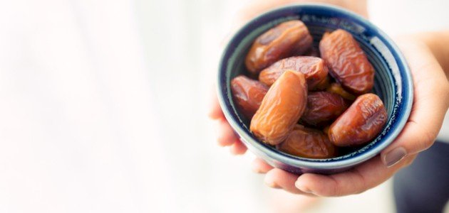 فوائد اكل التمر للشعر