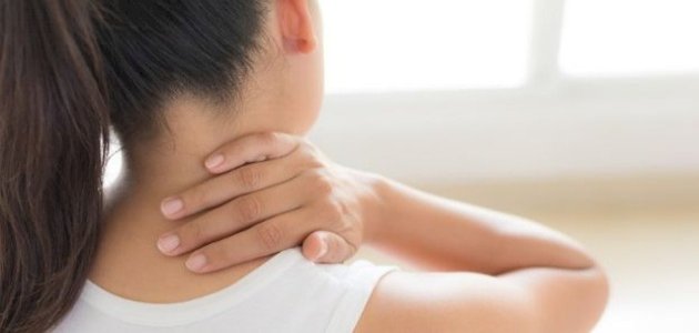 اعراض ضغط فقرات الرقبة